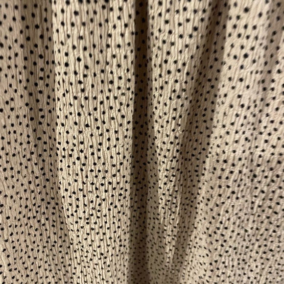 Loft camel and black dot blouse -L - Picture 3 of 4